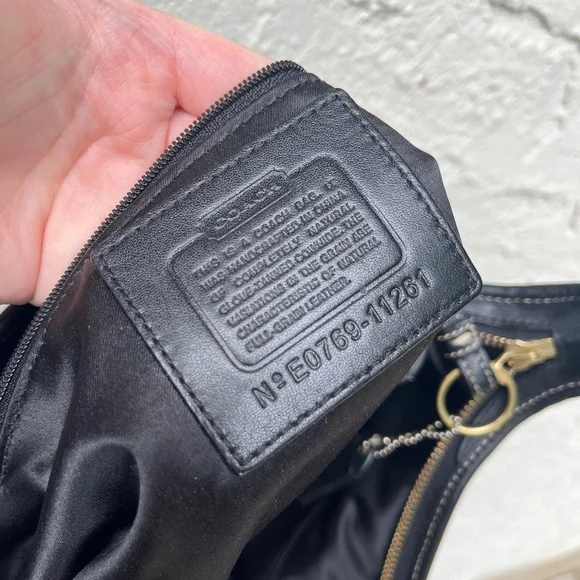 Coach Black Leather Ergo Hobo - Picture 6 of 12